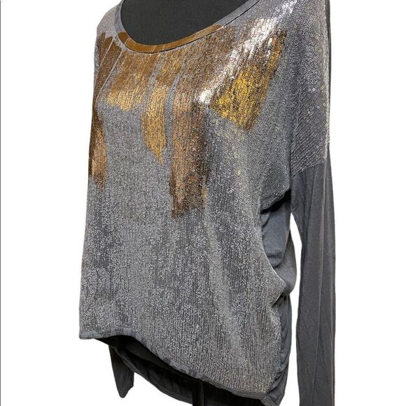 Lightweight Sequin Fancy Gray Gold Long Sleeve Shirt - Picture 3 of 10